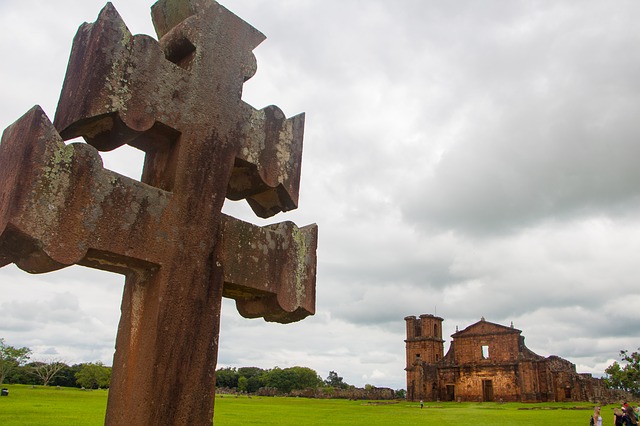 Sítio arqueológico de São Miguel das Missões, RS.