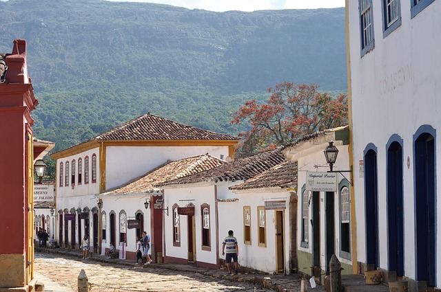 idades coloniais no Brasil: Tiradentes, MG.