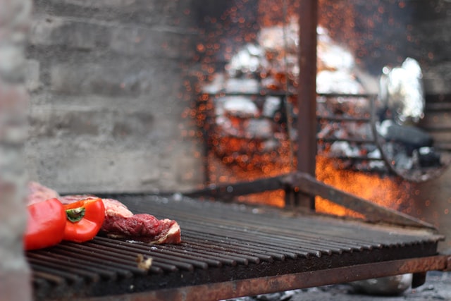 Onde passear no Uruguai: delicioso "asado" uruguaio