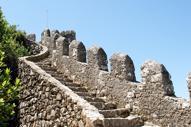 Castelo dos Mouros: fortaleza de pedra